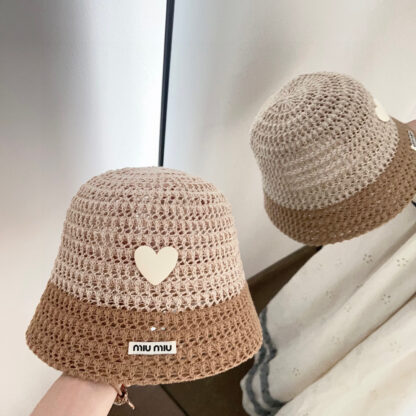 Miu Miu colour-block holiday bucket hat - Image 8