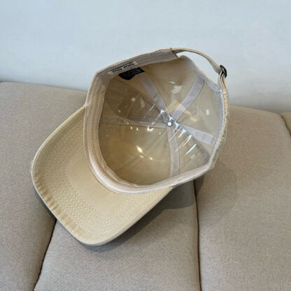 Miu Miu trendy ripped baseball cap - Image 8