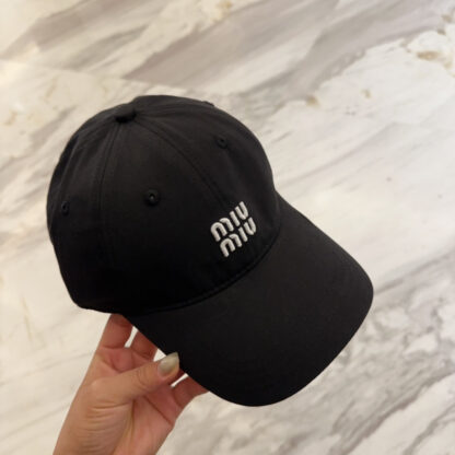 Miu Miu simple embroidered baseball cap - Image 8
