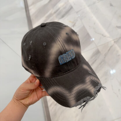 Miu Miu classic trendy baseball cap - Image 8