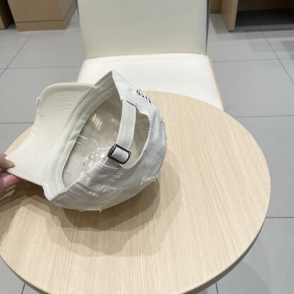 Saint Laurent simple casual baseball cap - Image 7