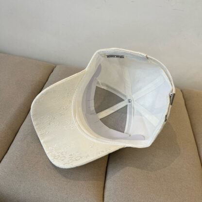 Miu Miu exquisite fashion baseball cap - Image 7