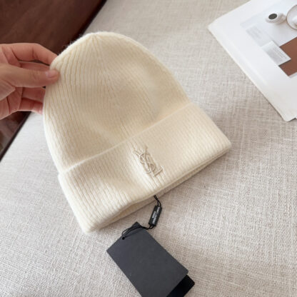 Yves Saint Laurent knitted hats for men and women - Image 7