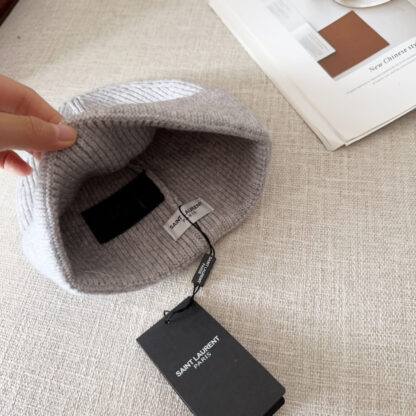 Yves Saint Laurent knitted hats for men and women - Image 7