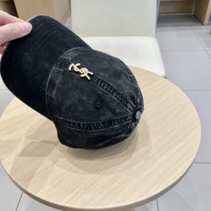 Yves Saint Laurent stylish all-match baseball cap - Image 7