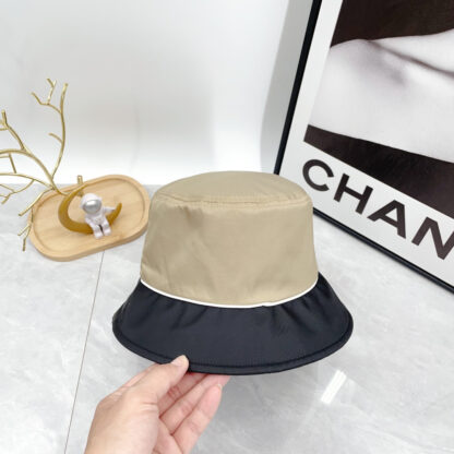 Miu Miu Colorblock Simple Bucket Hat - Image 8