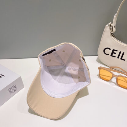 Prada fashion baseball cap - Image 7