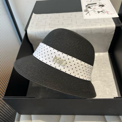 Miu Miu stylish bucket hat - Image 8