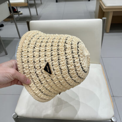 Prada knitted hollow bucket hat - Image 7