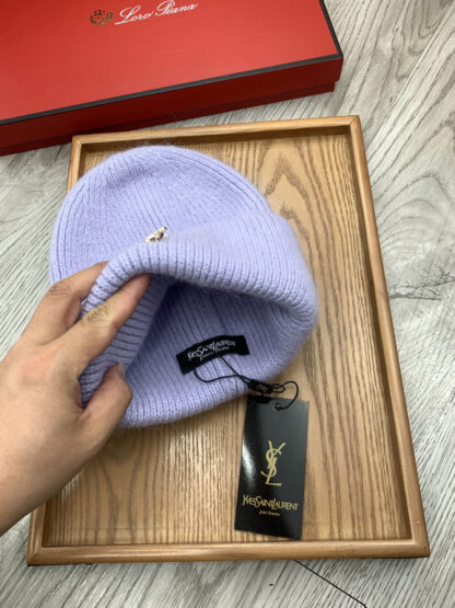 Yves Saint Laurent fine wool knitted hat - Image 6