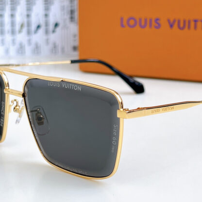 LOUIS VUITTON Fashion Sunglasses - Image 8