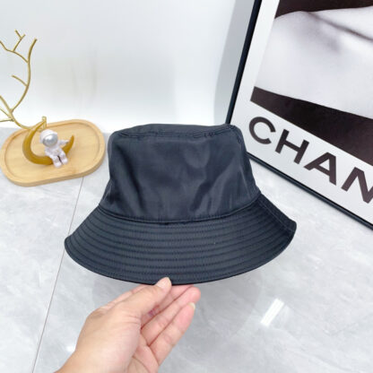 Prada new classic bucket hat - Image 7