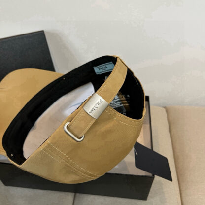 Prada fashion baseball cap - Image 7