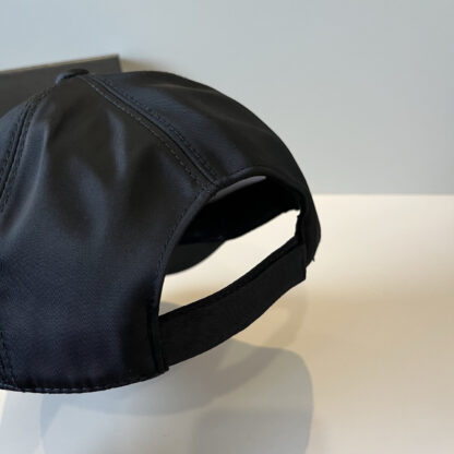 Prada fashion baseball cap - Image 7