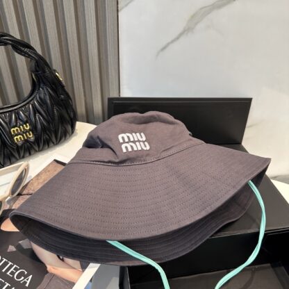 Miu Miu casual bucket hat - Image 8