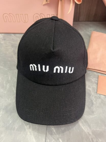 Miu Miu embroidered baseball cap - Image 8