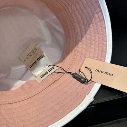 Miu Miu simple embroidered bucket hat - Image 8