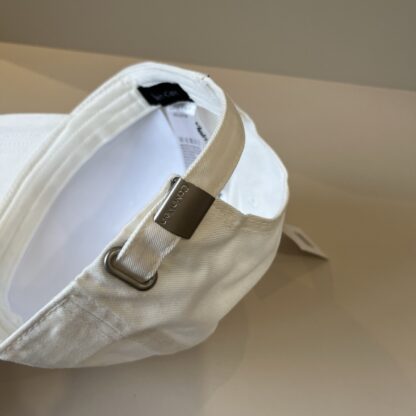Calvin Kleinf stylish all-match baseball cap - Image 7