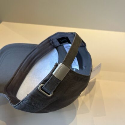 Calvin Kleinf stylish all-match baseball cap - Image 7