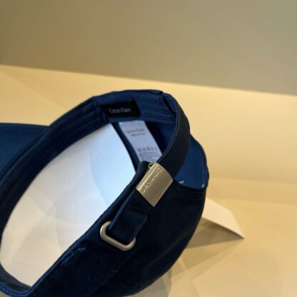 Calvin Kleinf stylish all-match baseball cap - Image 7