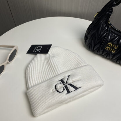 Calvin Kleinf fine wool knitted single hat - Image 7