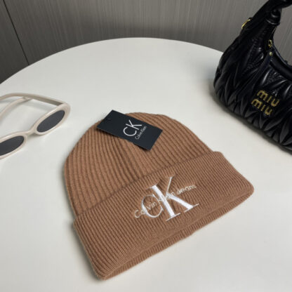 Calvin Kleinf fine wool knitted single hat - Image 7