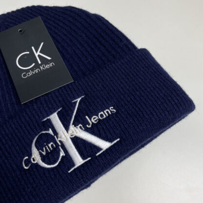 Calvin Kleinf fine wool knitted single hat - Image 7