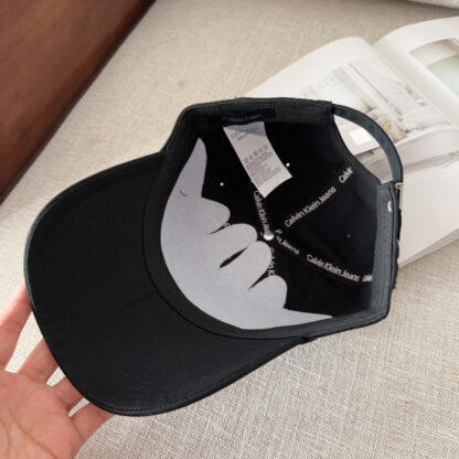Calvin Kleinf casual all-match baseball cap - Image 7