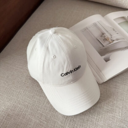 Calvin Kleinf casual all-match baseball cap - Image 7