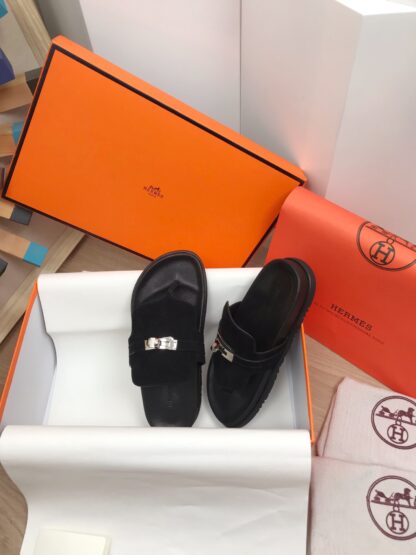 Hermès new spring and summer comfortable black slippers - Image 7
