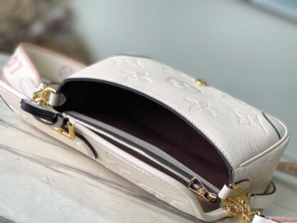 Louis Vuitton Diane handbag - Image 7
