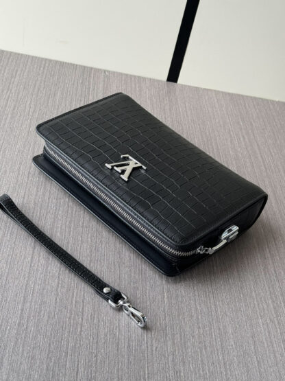 Louis Vuitton LV combination lock clutch bag - Image 7