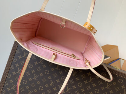 Louis Vuitton Neverfull Small Tote - Image 7