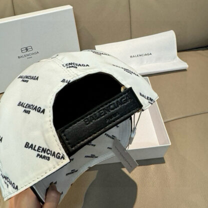 Balenciaga classic lightweight breathable baseball cap - Image 7