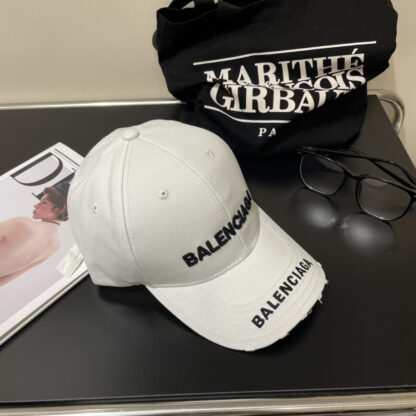 Balenciaga simple and stylish couple baseball cap - Image 7