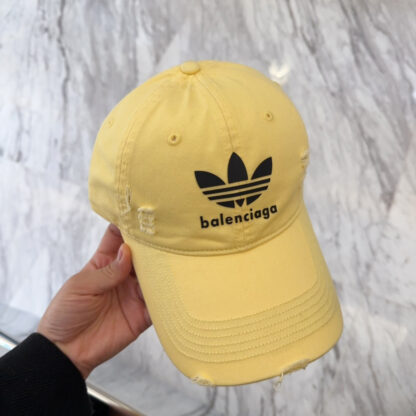 Balenciaga simple and stylish couple baseball cap - Image 7