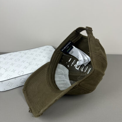 Balenciaga classic quote embroidered couple baseball cap - Image 7