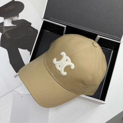 Celine exquisite baseball cap - Image 7