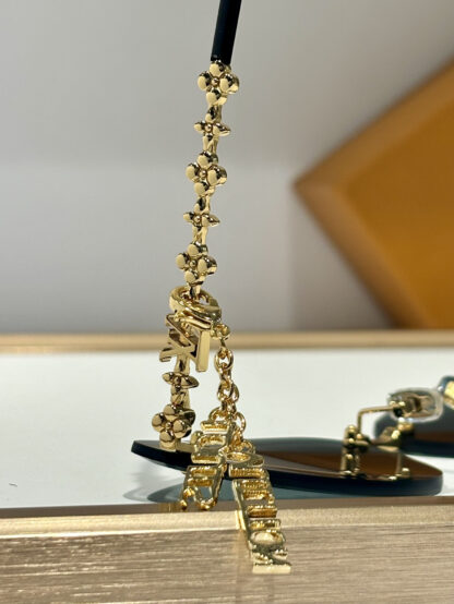 LOUIS VUITTON Fashion Sunglasses - Image 8