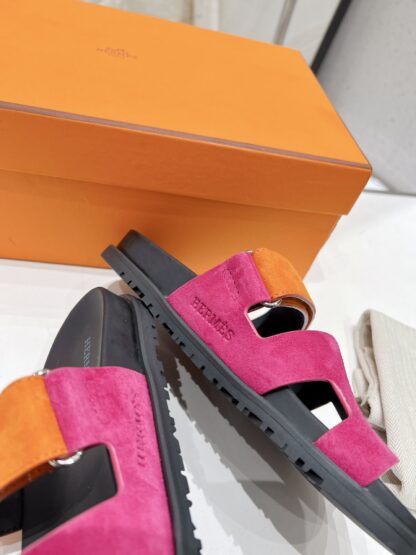 Hermès Spring and Summer New Pink Orange Comfort Slippers - Image 7
