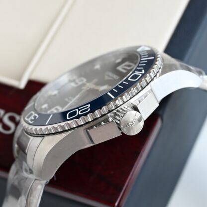 Longines Conquest diving series men's watch - Image 8