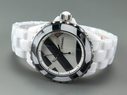 Chanel Fashion Mechanical Watch - Image 8
