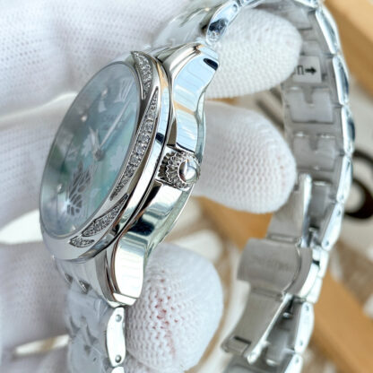 Chanel stylish and exquisite women's watches - Image 7