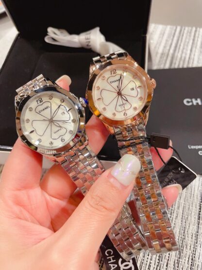 Chanel diamond-set quartz watch - Image 8