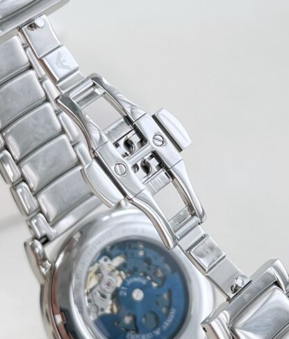 Armani simple and stylish business watch - Image 7