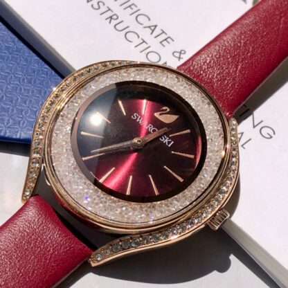Swarovski's ultimate elegant watch - Image 7