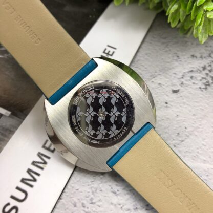 Swarovski starry leather strap women's watch - Image 6