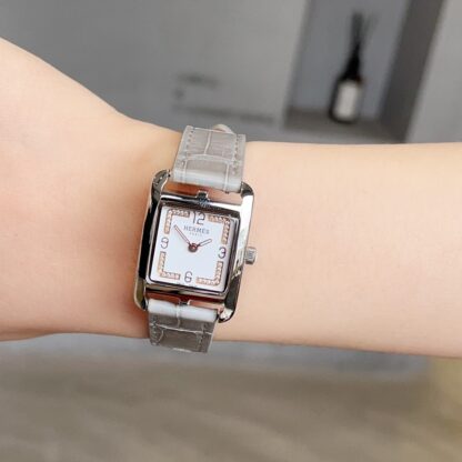 Hermes Square Dial Diamond Quartz Watch - Image 6