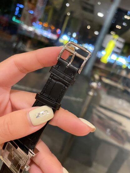 Hermes personalized elegant diamond fashion watch - Image 6