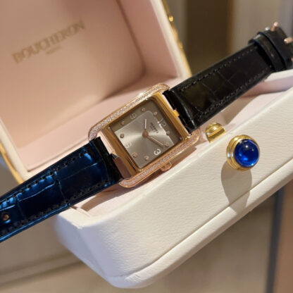 Hermes classic square dial exquisite watch - Image 7